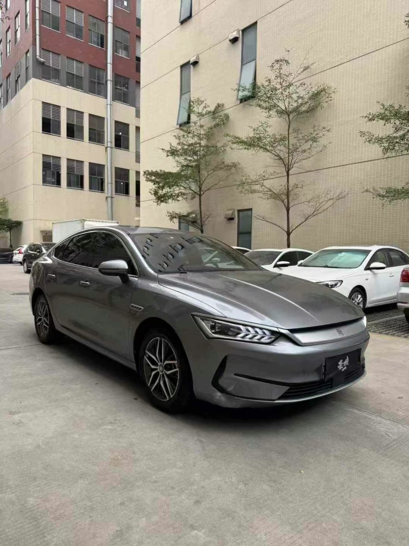 佛山22年比亚迪秦2