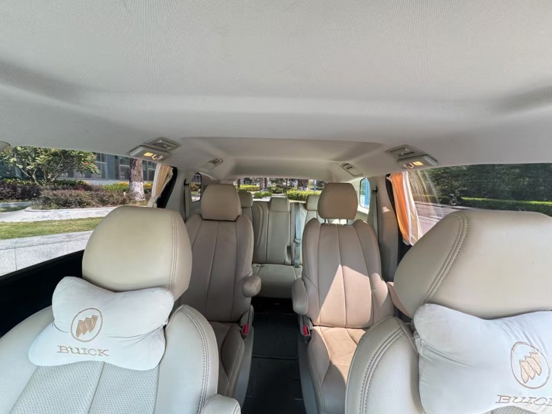 东莞18年别克GL84