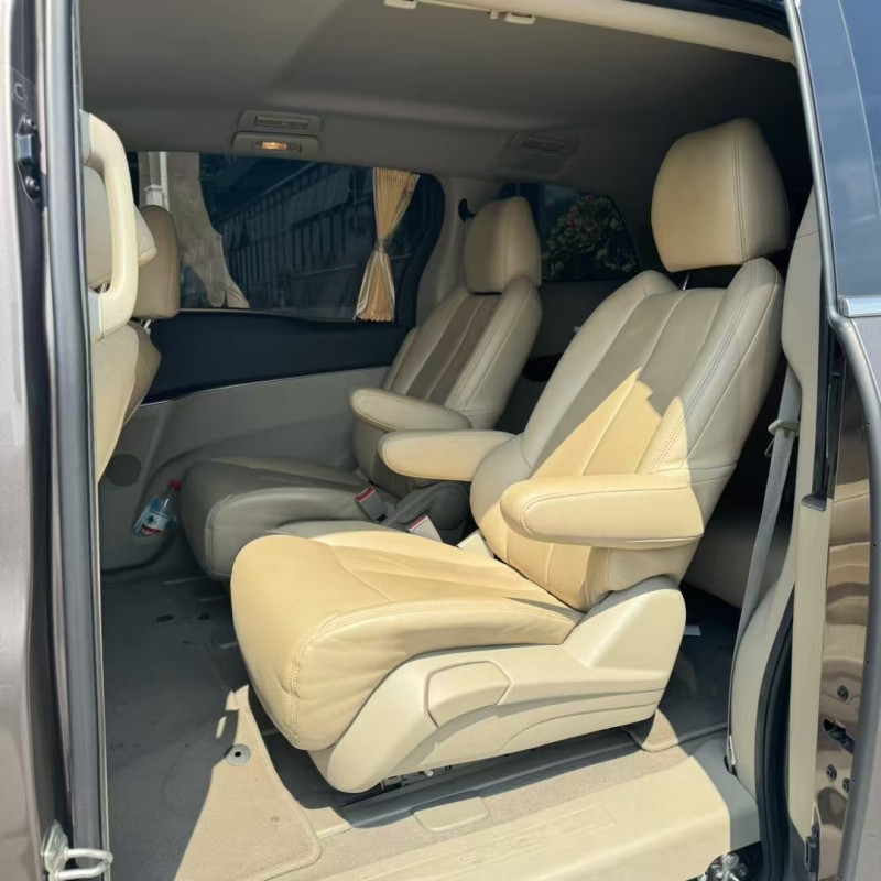 东莞18年别克GL85