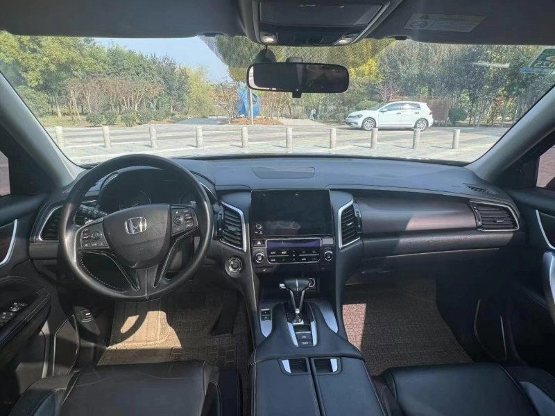 菏泽17年本田冠道6