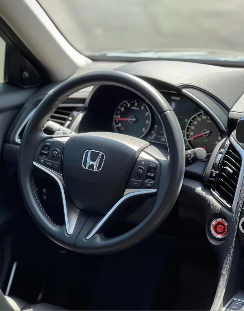 济宁23年本田冠道7