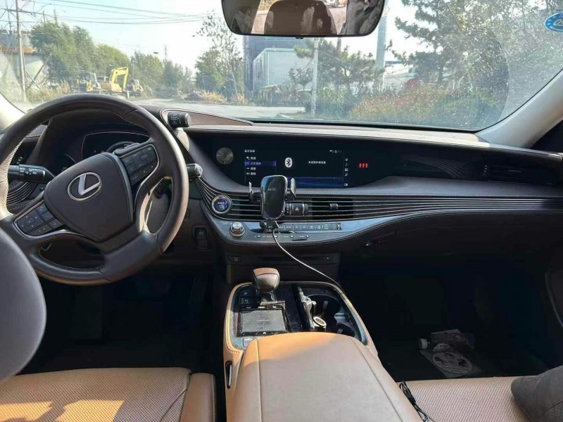 济宁18年雷克萨斯LS4