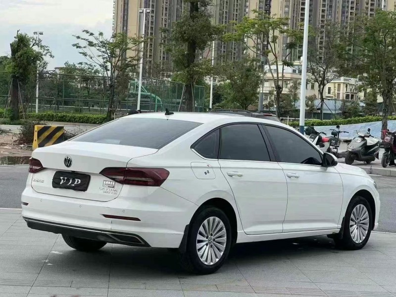 东莞21年大众朗逸7