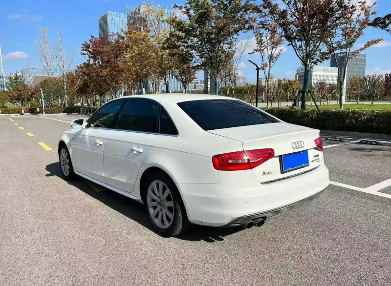 盐城14年奥迪A4L5
