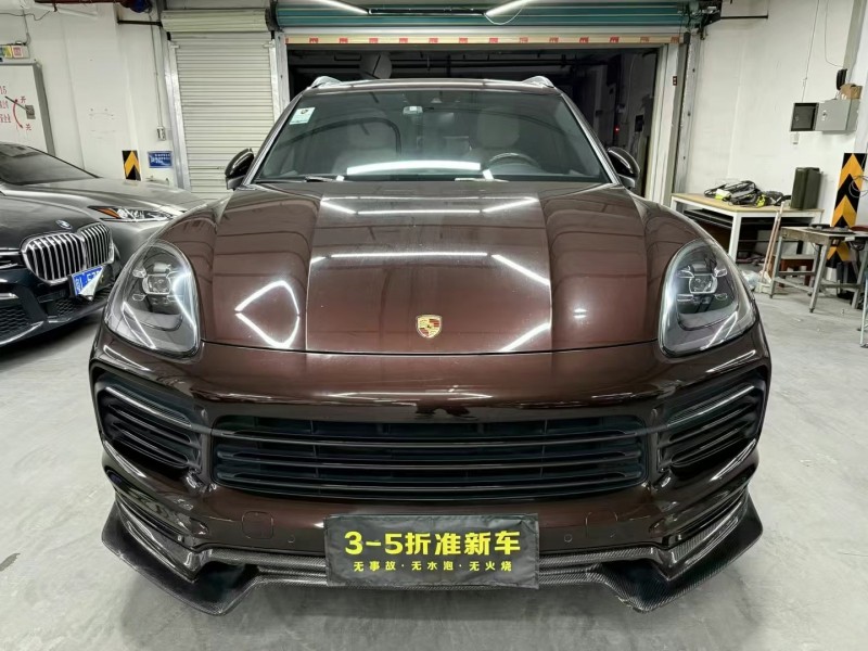 广州20年保时捷卡宴1