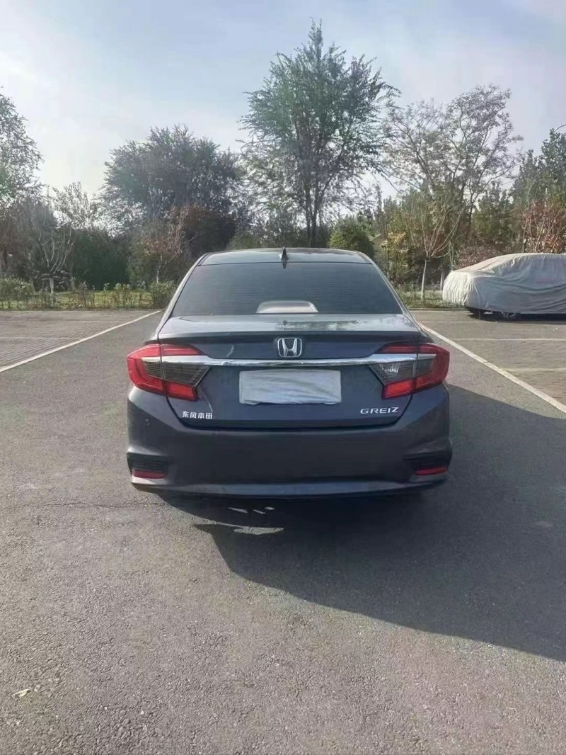 济宁16年本田哥瑞8