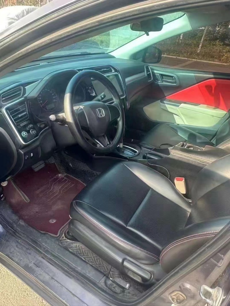 济宁16年本田哥瑞9