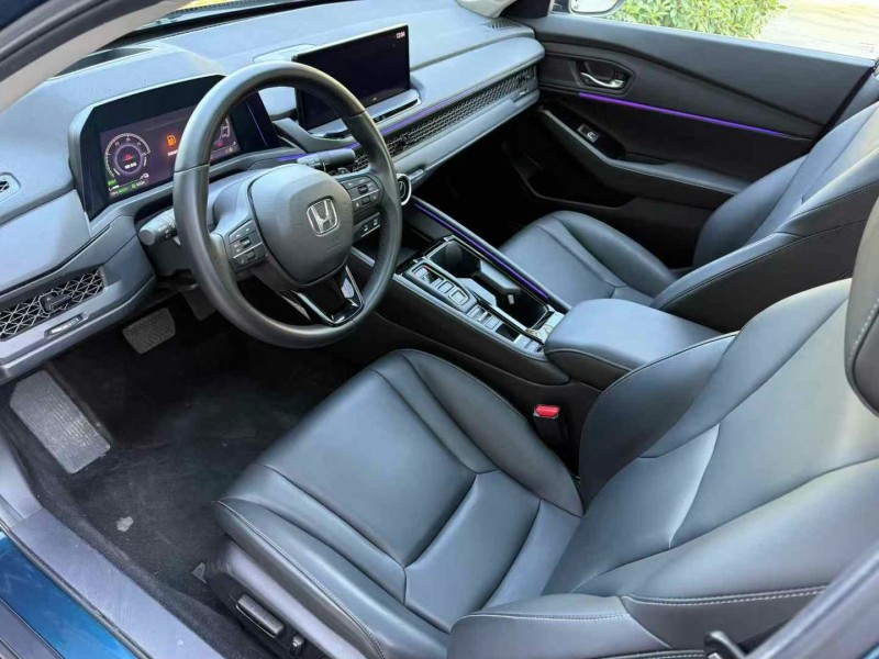 济宁24年本田雅阁6