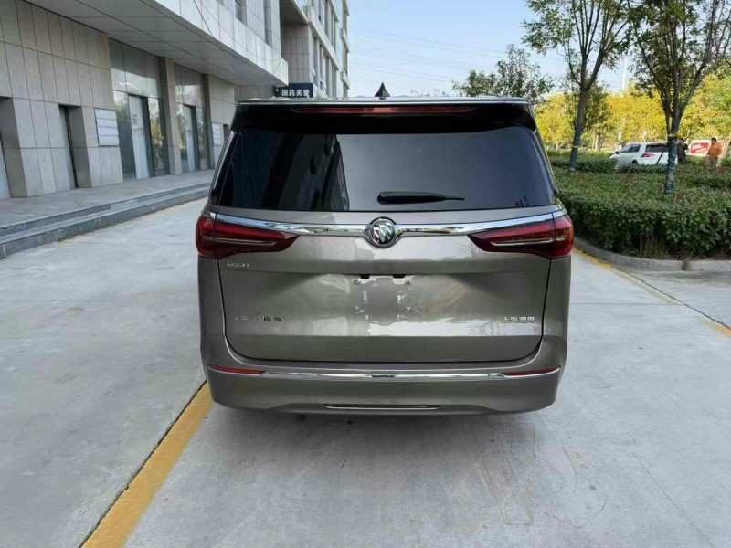 济宁20年别克GL89