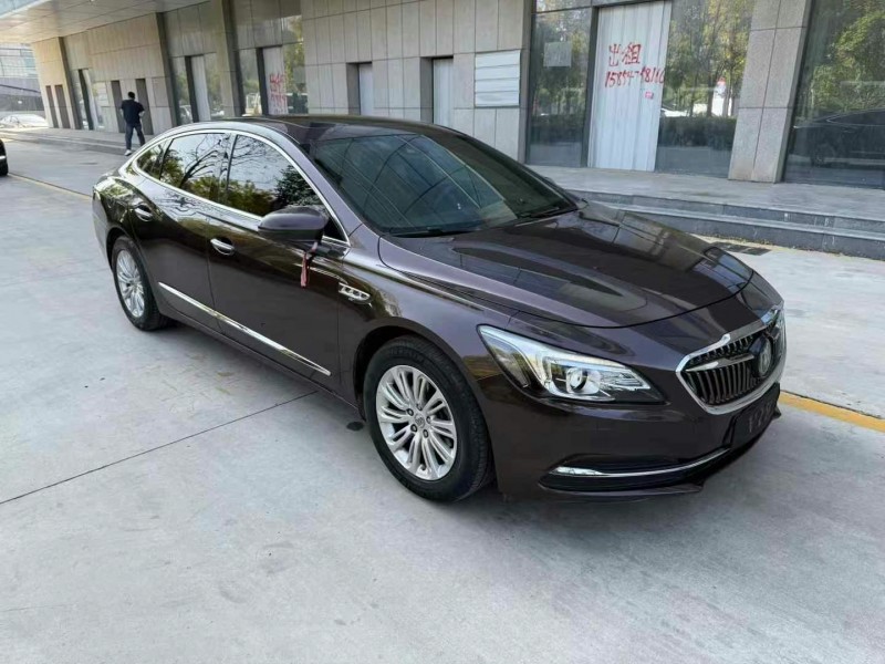 济宁17年别克君越3