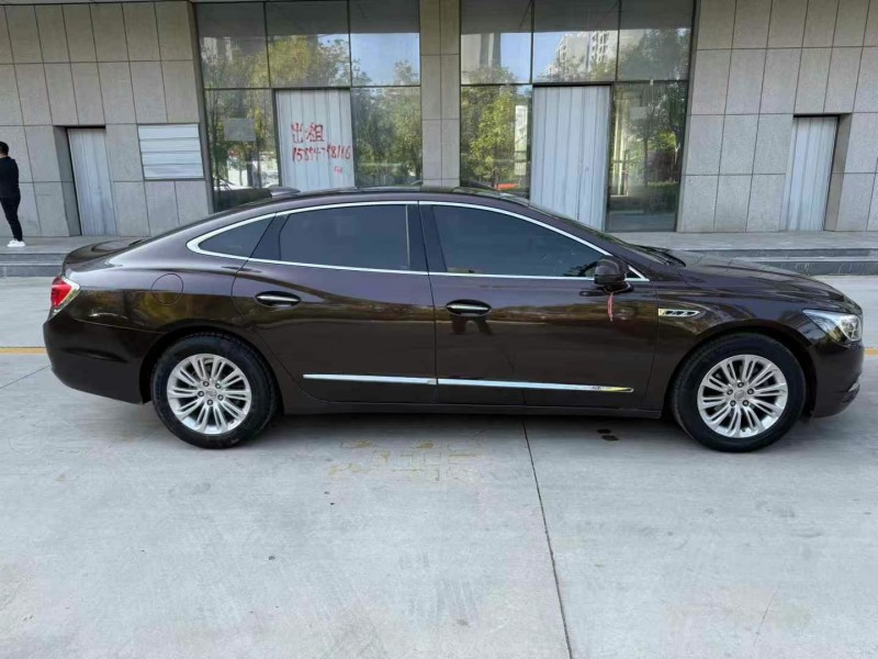 济宁17年别克君越7