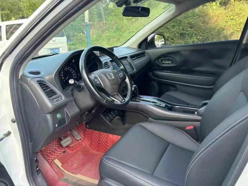 郑州18年本田缤智4