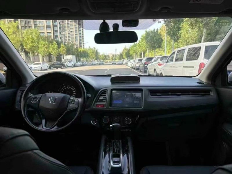 郑州18年本田缤智7