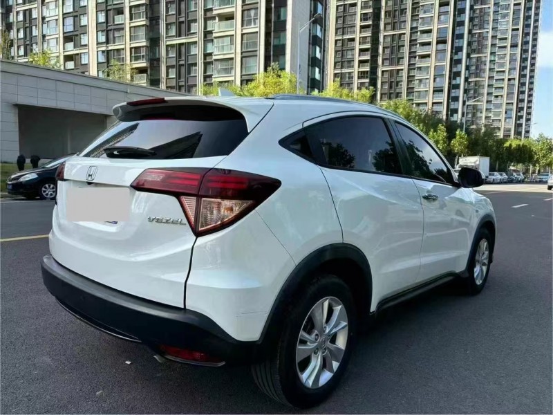 郑州18年本田缤智8