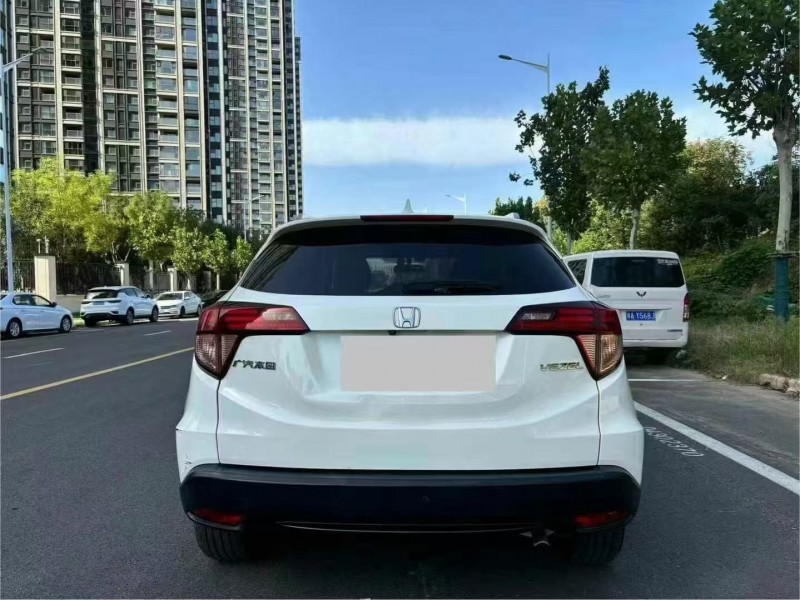 郑州18年本田缤智9