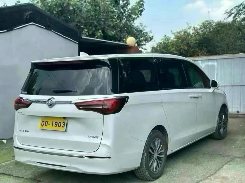 青岛21年别克GL88