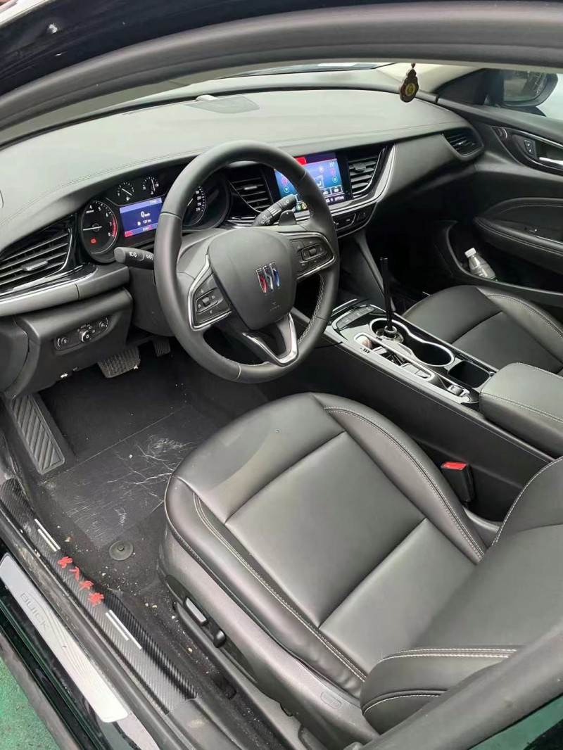 广州23年别克君威6