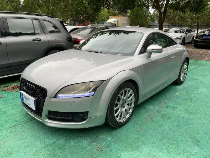 广州09年奥迪TT2