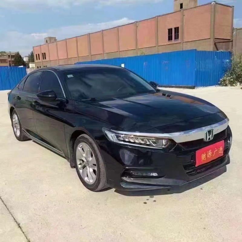 济宁21年本田雅阁2