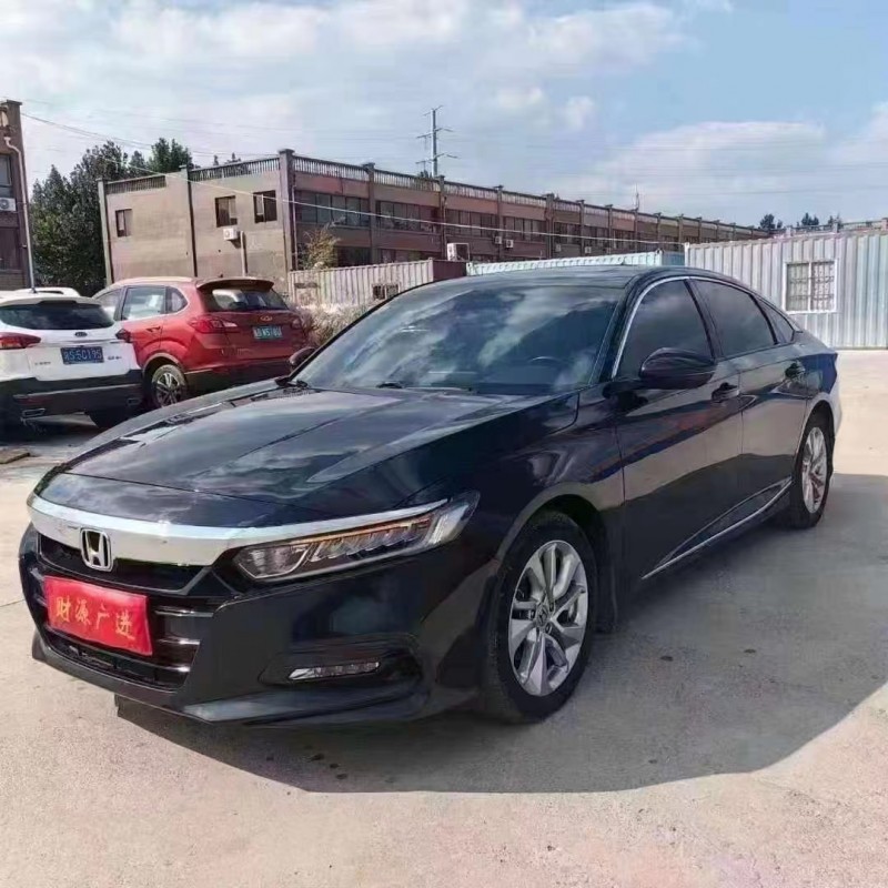 济宁21年本田雅阁3