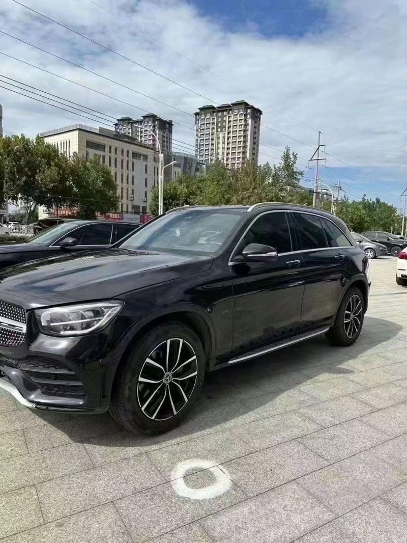 济宁20年奔驰GLC3