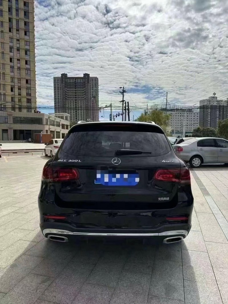 济宁20年奔驰GLC9
