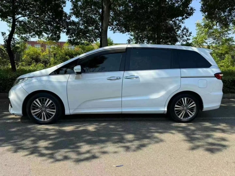 邵阳19年本田奥德赛9