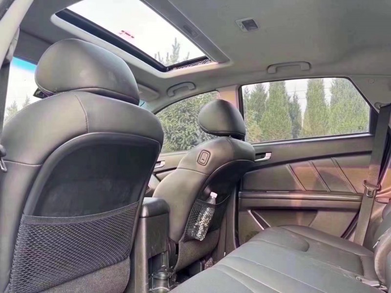 济宁16年纳智捷U6 TURBO5