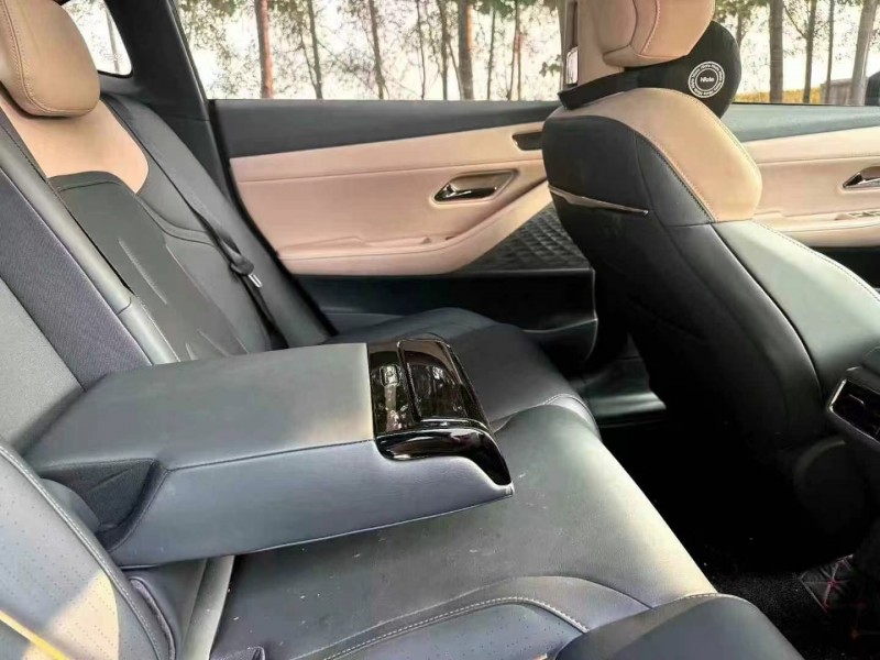 新鄉23年長安汽車深藍8