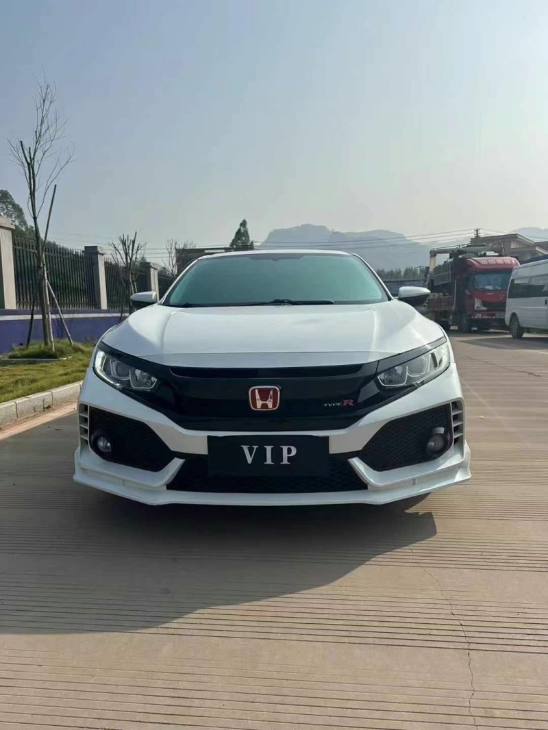 汕头17年本田思域1