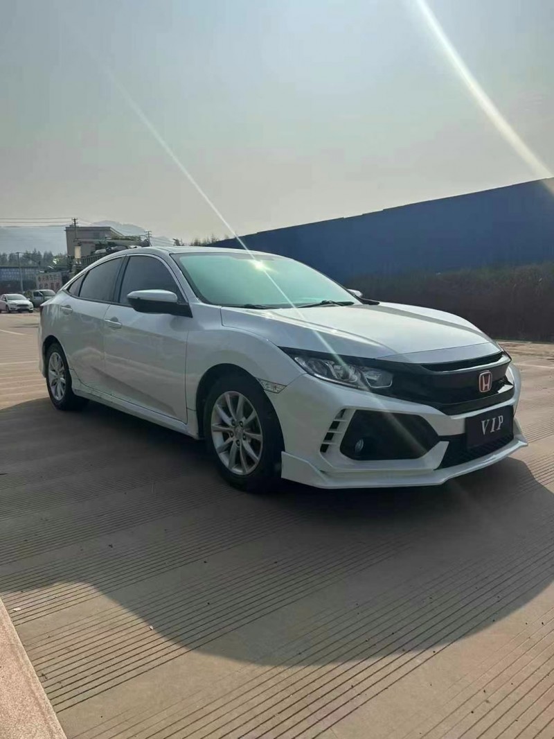 汕头17年本田思域2