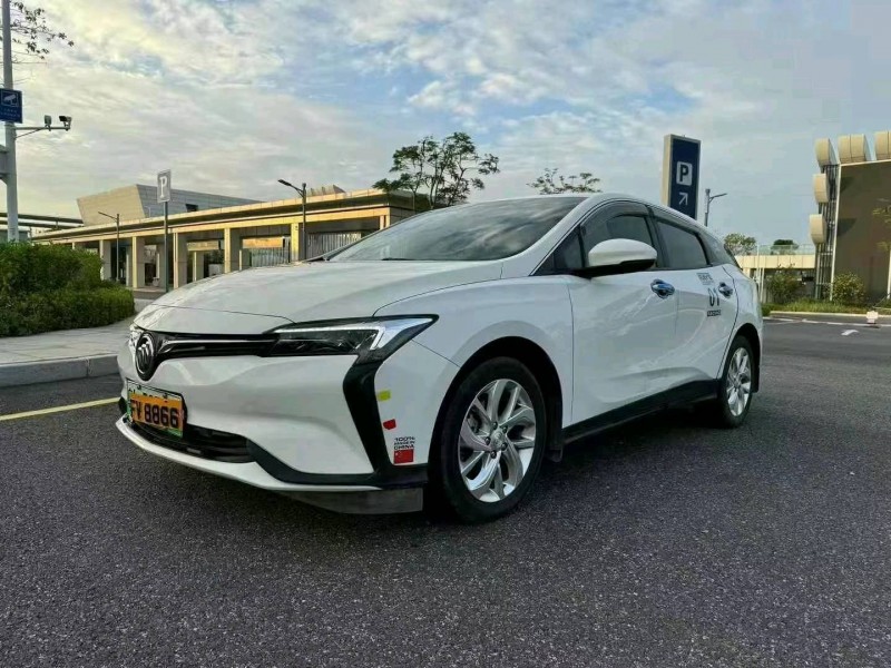 广州22年别克微蓝5