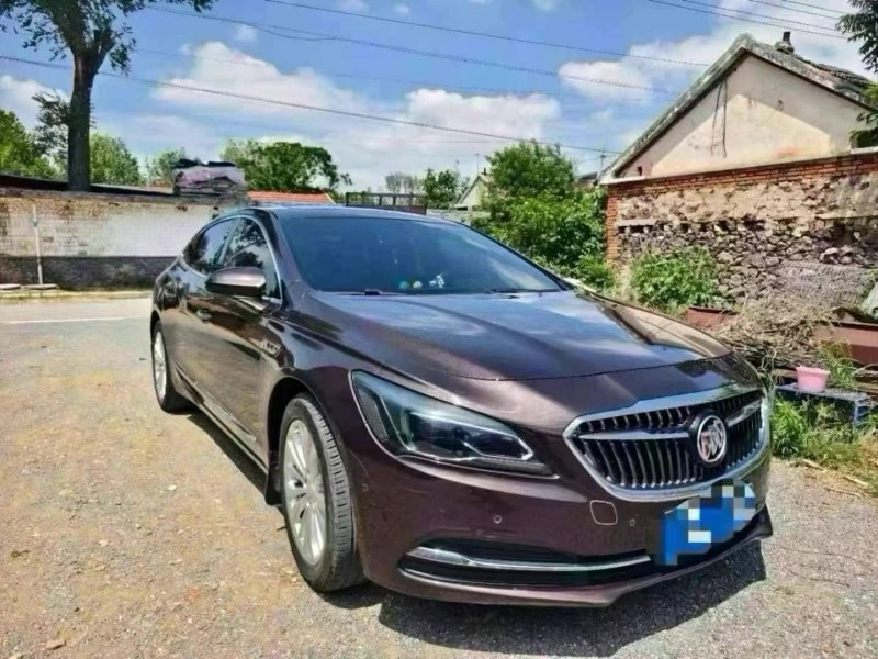 青岛18年别克君越2