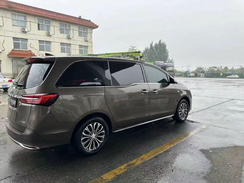 保定24年别克GL88