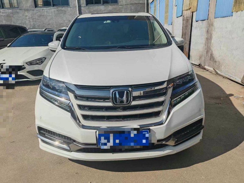 菏泽20年本田艾力绅1