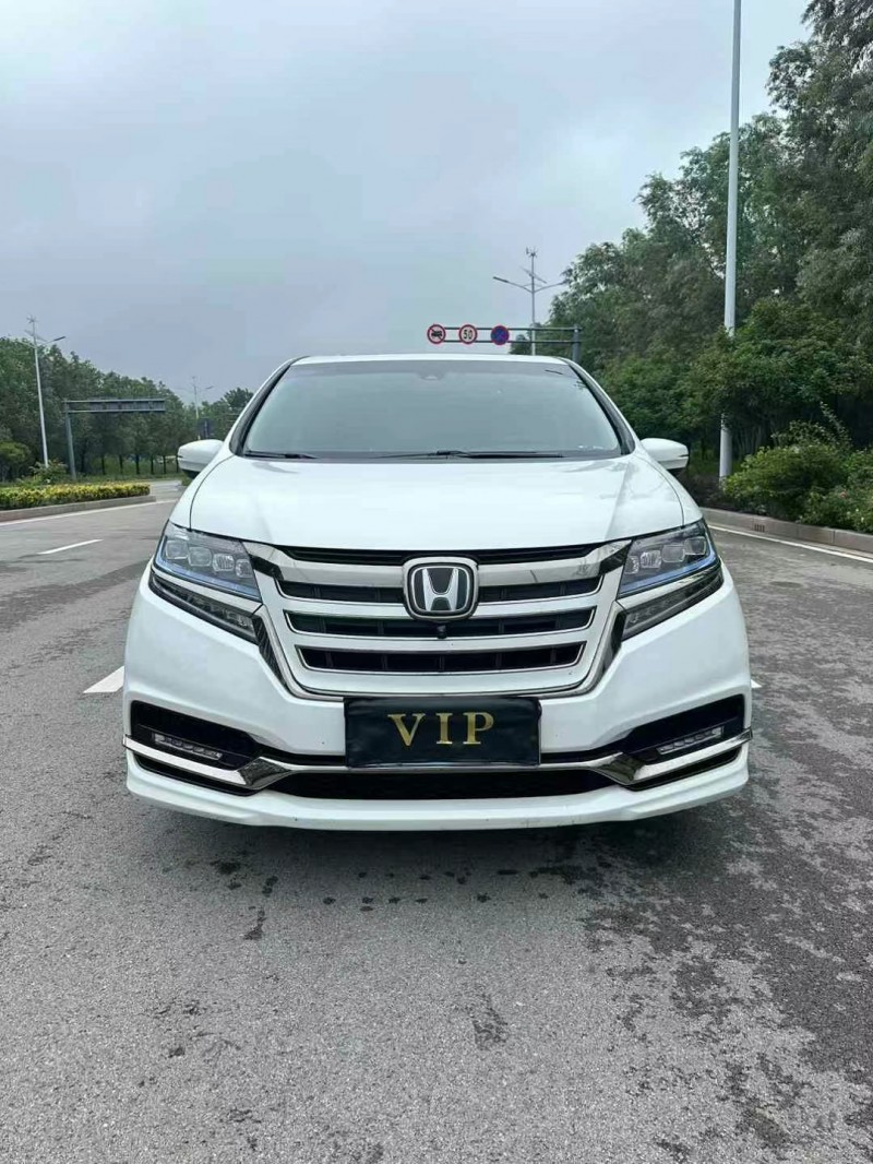 青岛21年本田艾力绅1