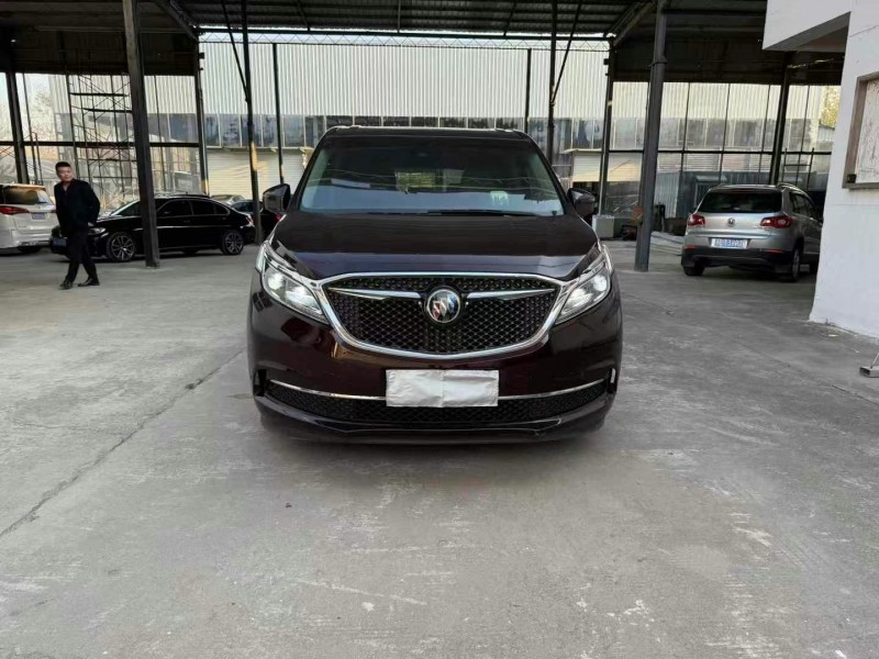 徐州17年别克GL81