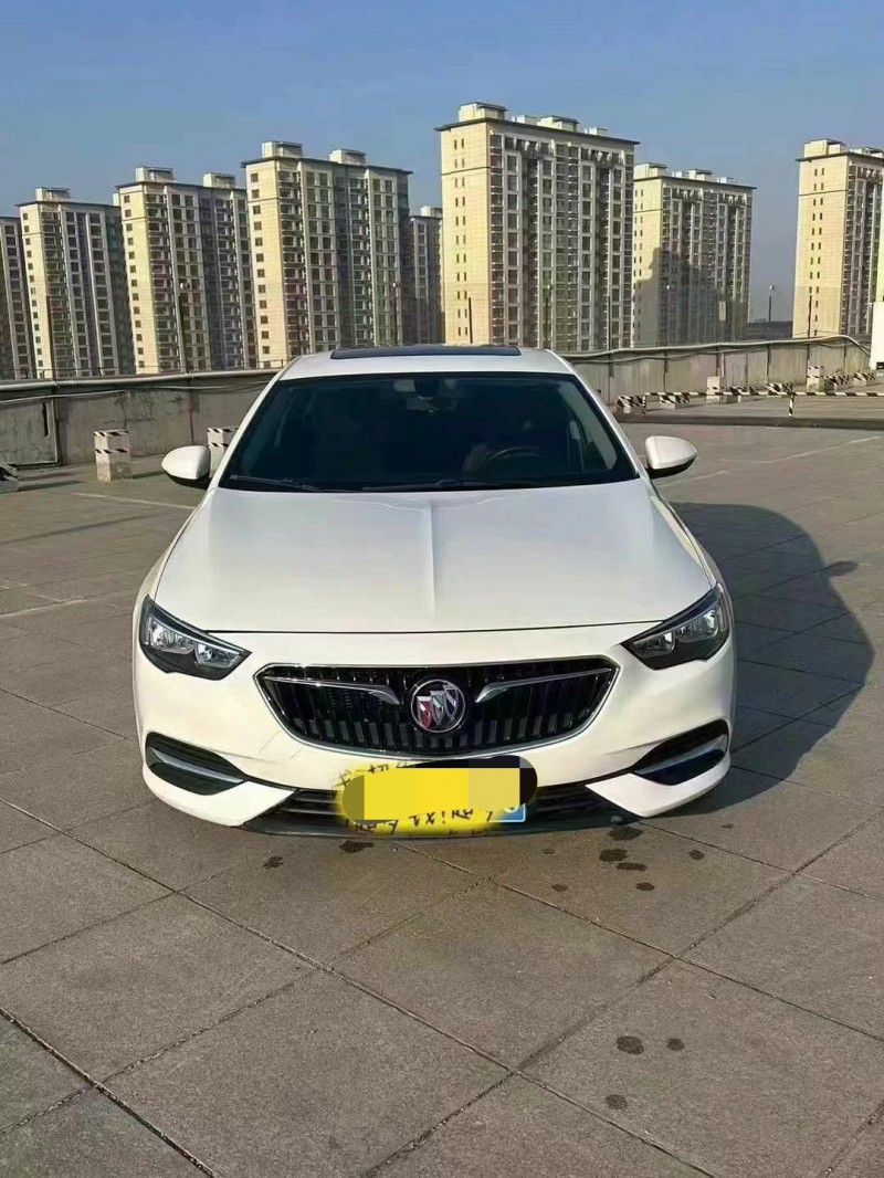 广州19年别克君威1