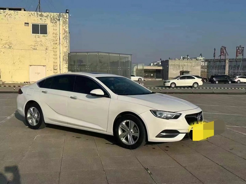 广州19年别克君威2