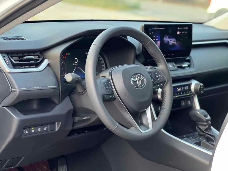 汕頭23年豐田RAV4榮放5