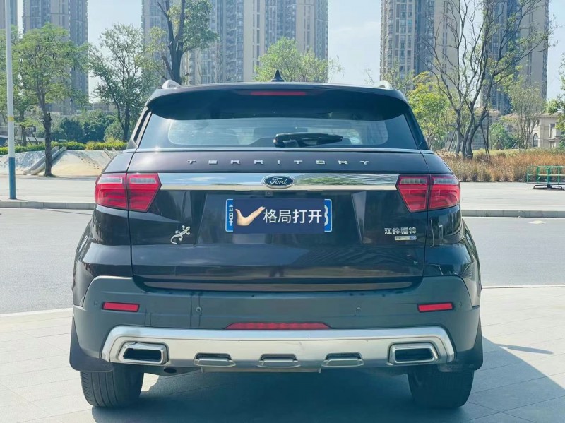 东莞19年福特领界9