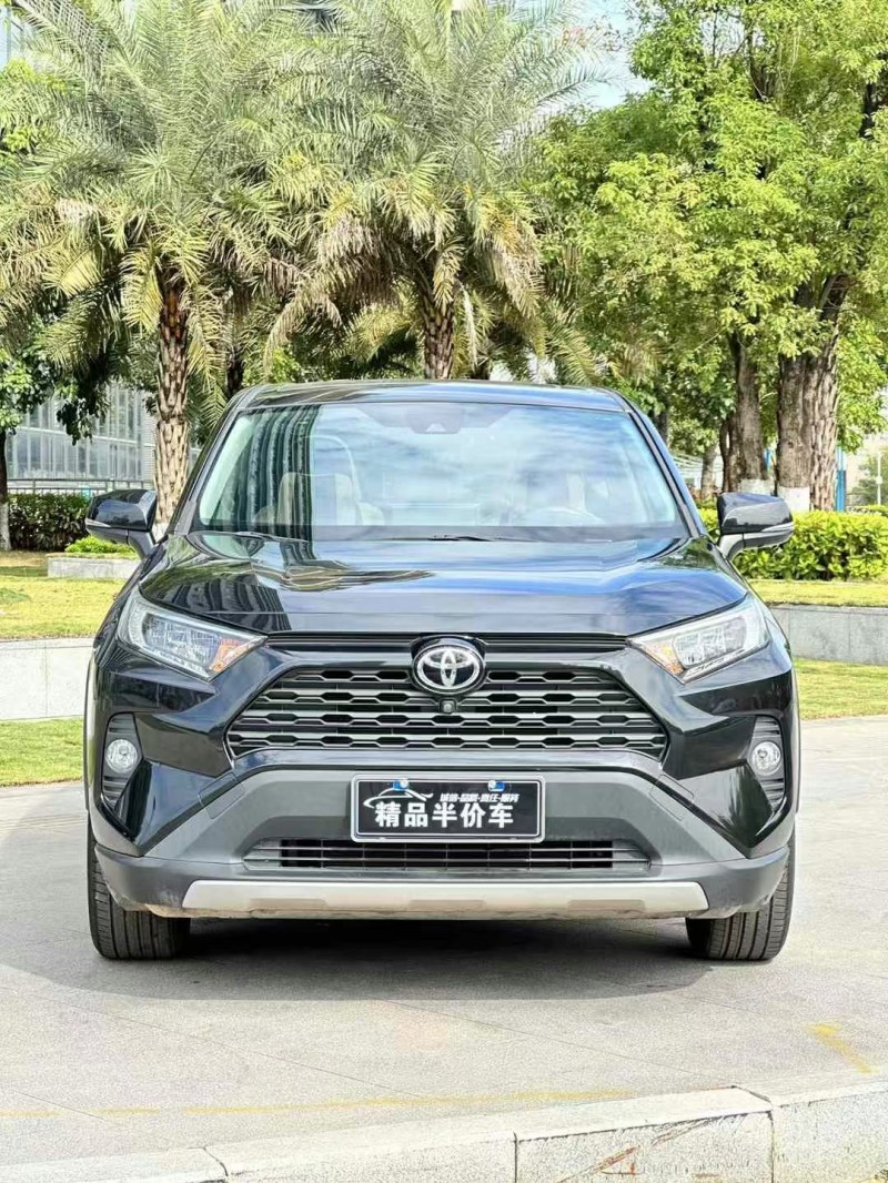 东莞22年丰田RAV4荣放1