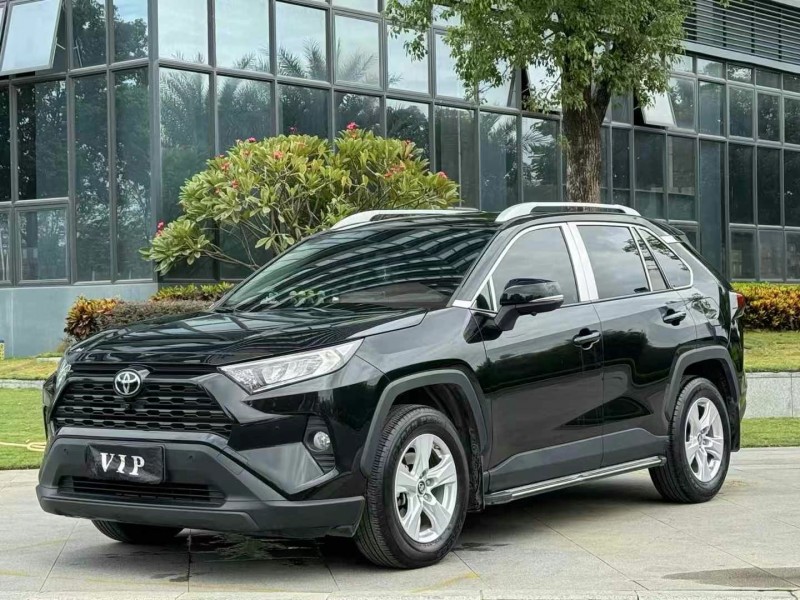 东莞23年丰田RAV4荣放3