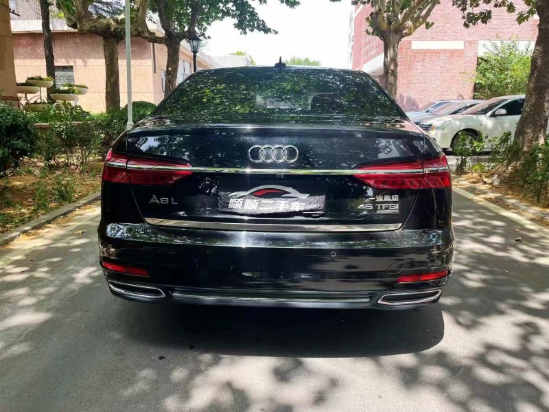枣庄19年奥迪A6L9
