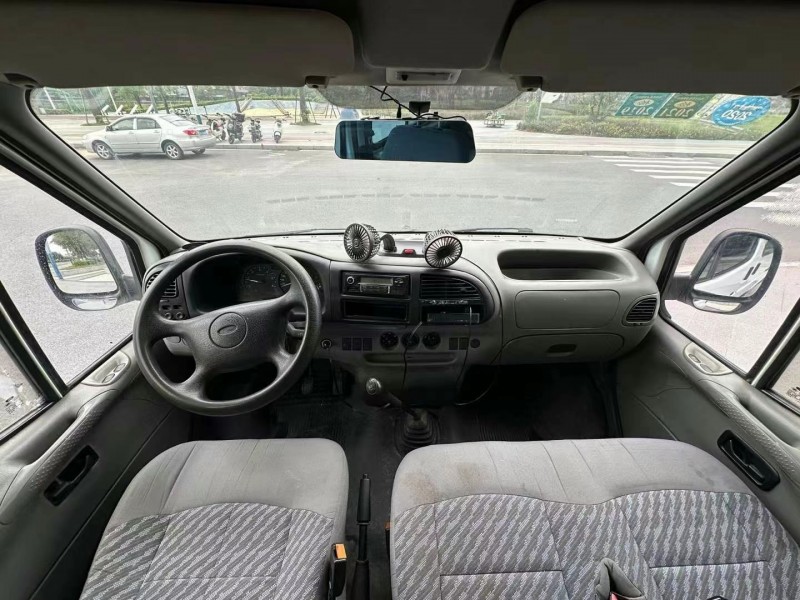 东莞15年福特全顺6