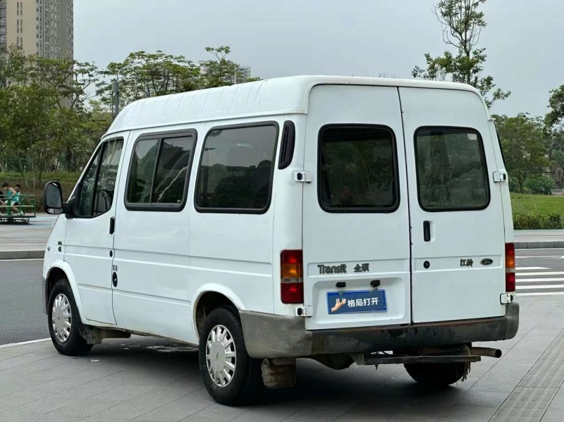 东莞15年福特全顺8