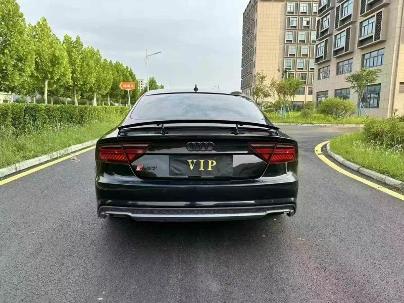 枣庄18年奥迪A7L8