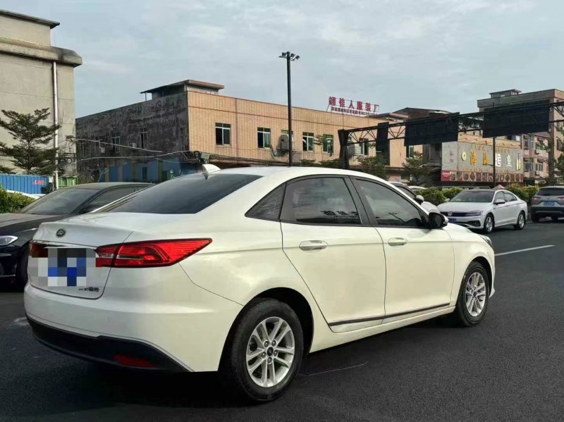 广州19年福特福睿斯5