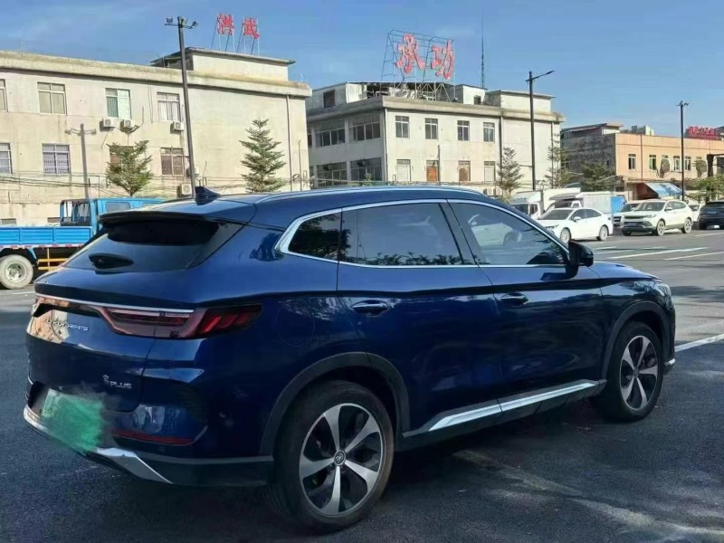 广州22年比亚迪宋5
