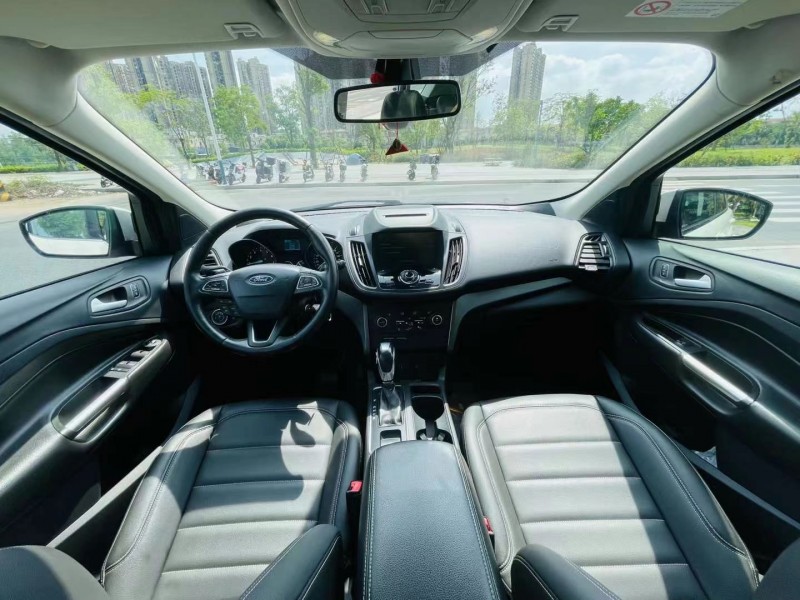 东莞18年福特翼虎5